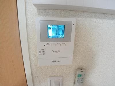 Room image 12