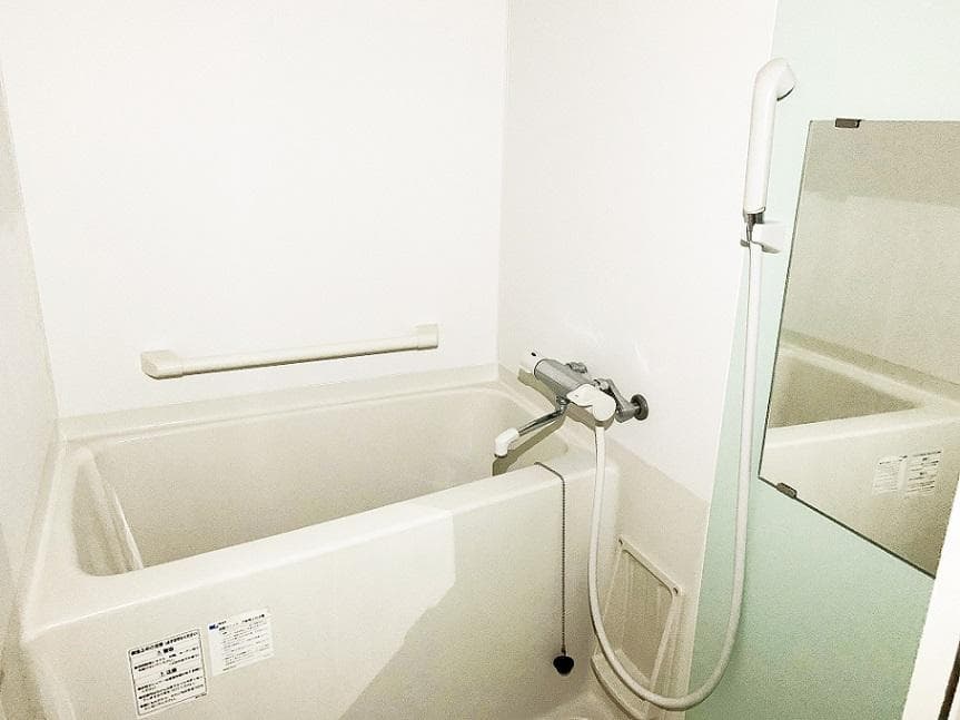 Room image 10