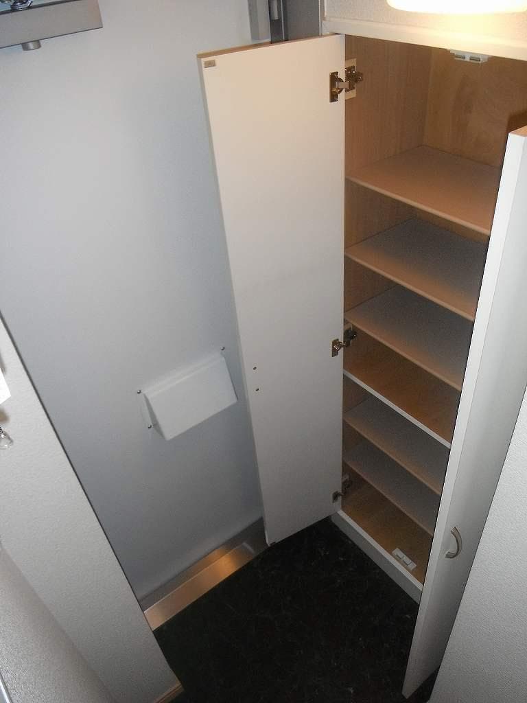 Room image 13