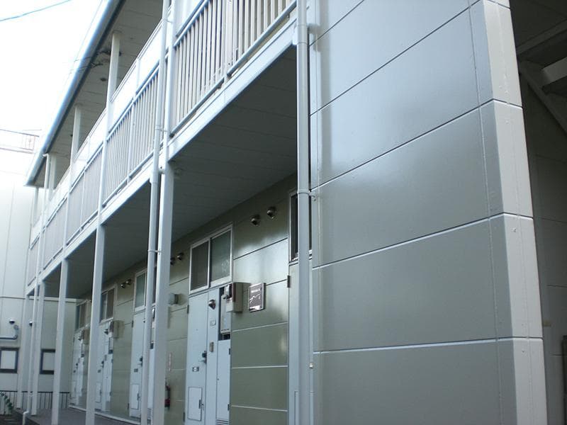 Main exterior of leopalace FIT