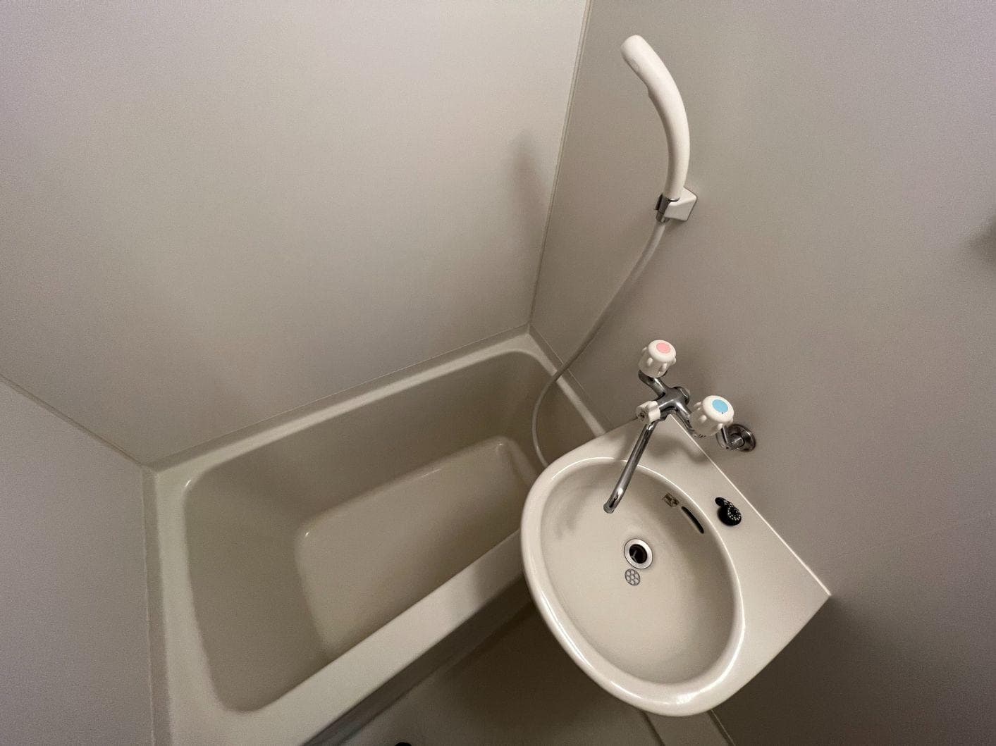 Room image 14