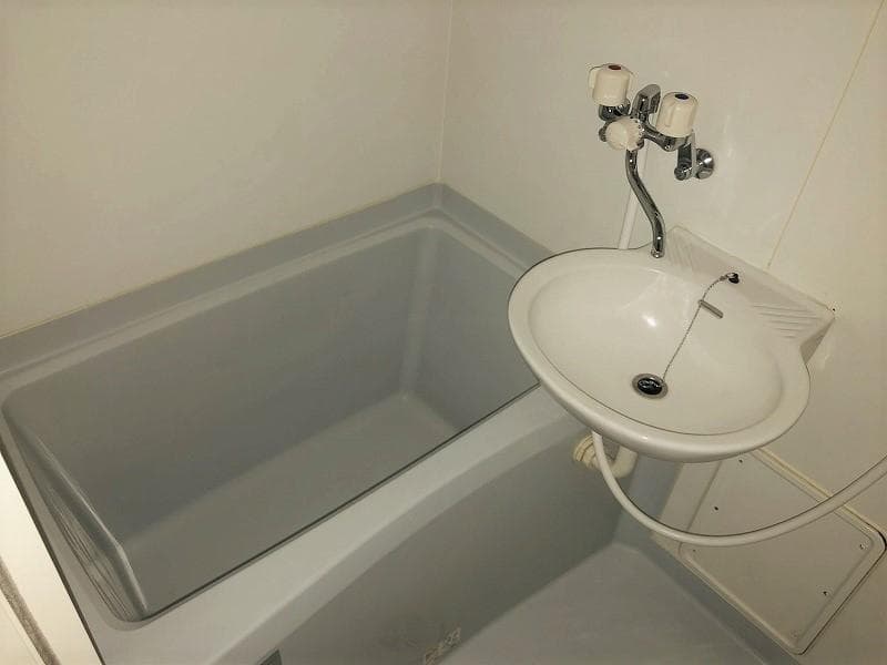 Room image 9