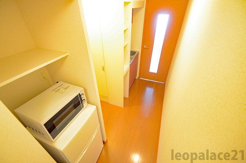 Room image 10