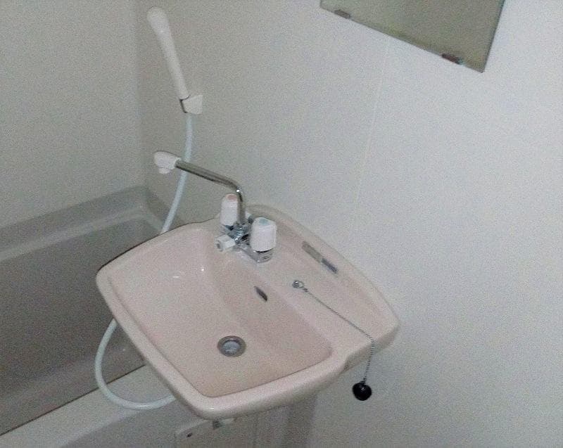Room image 10