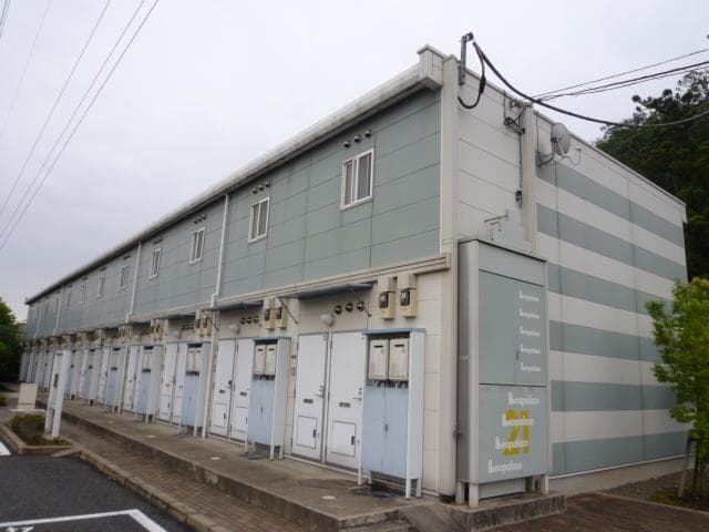 Main exterior of leopalace Sun Heights Ito
