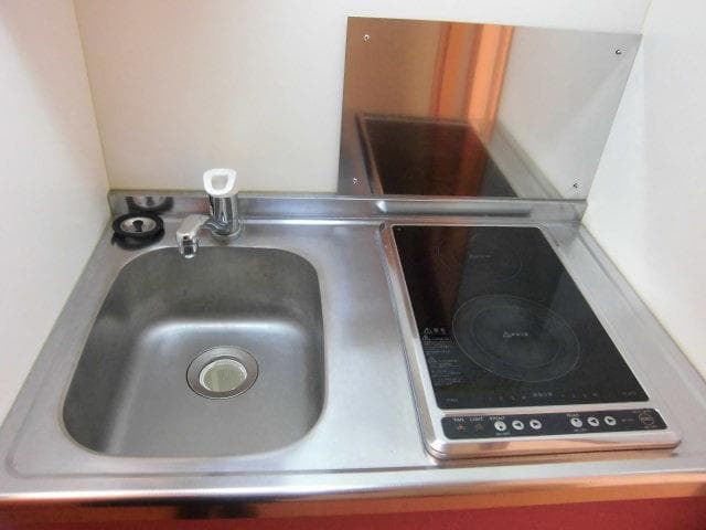 Room image 11