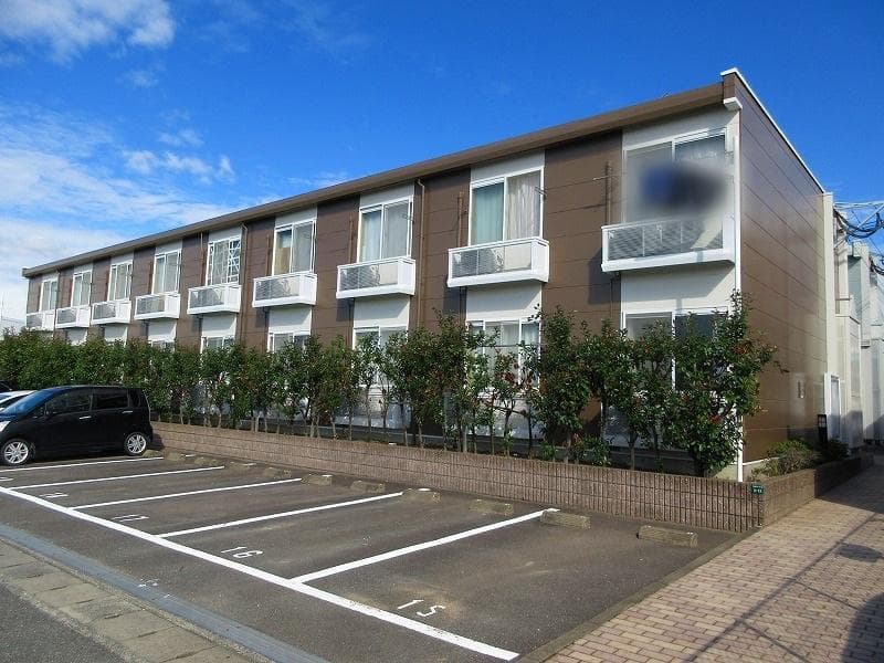 Main exterior of leopalace Mikasagawa WEST