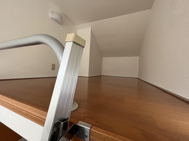Room image 12