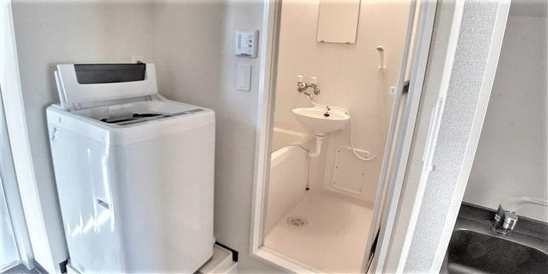 Room image 10