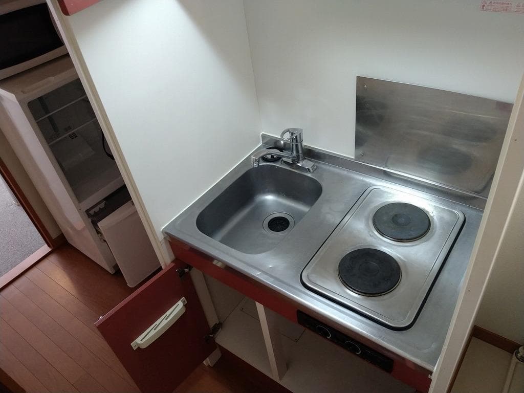 Room image 8