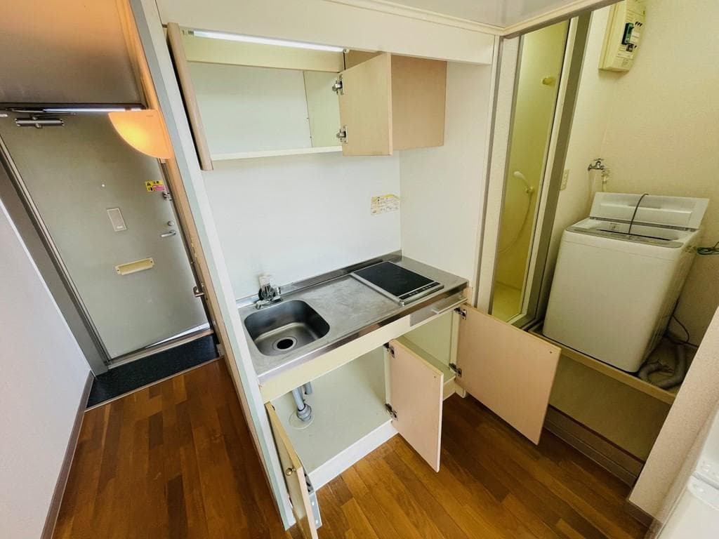 Room image 9