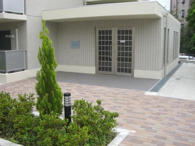 Room image 14