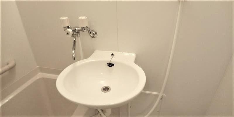 Room image 11