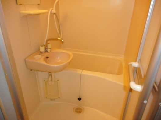 Room image 8