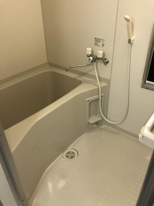 Room image 13