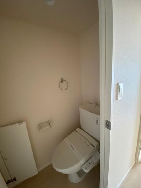 Room image 9