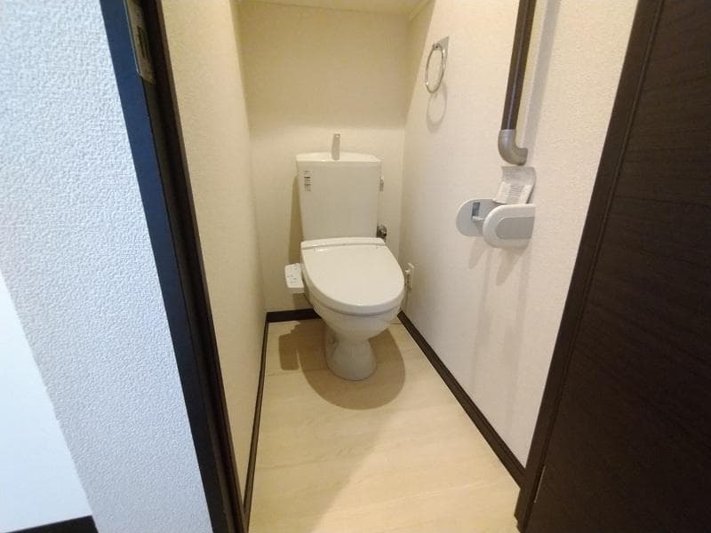 Room image 9