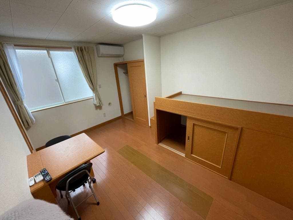 Preview interior of leopalace Arc