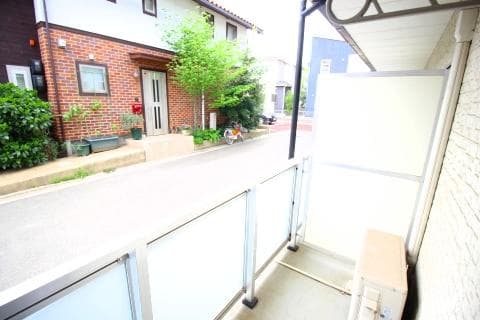 Room image 12