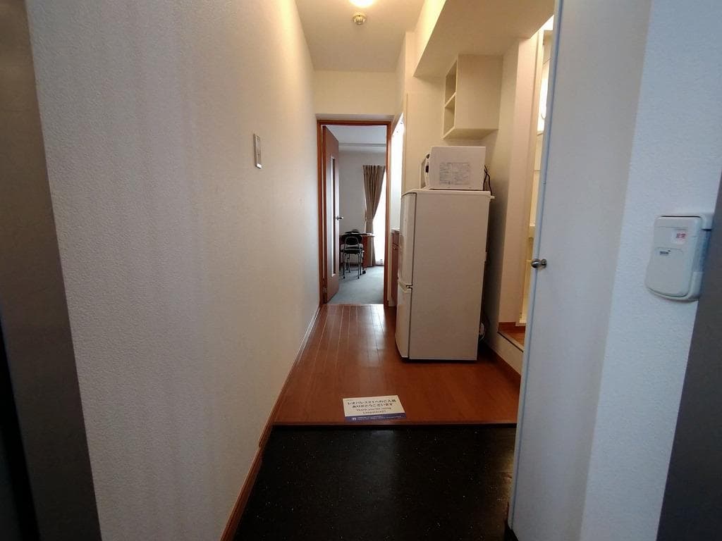 Room image 11