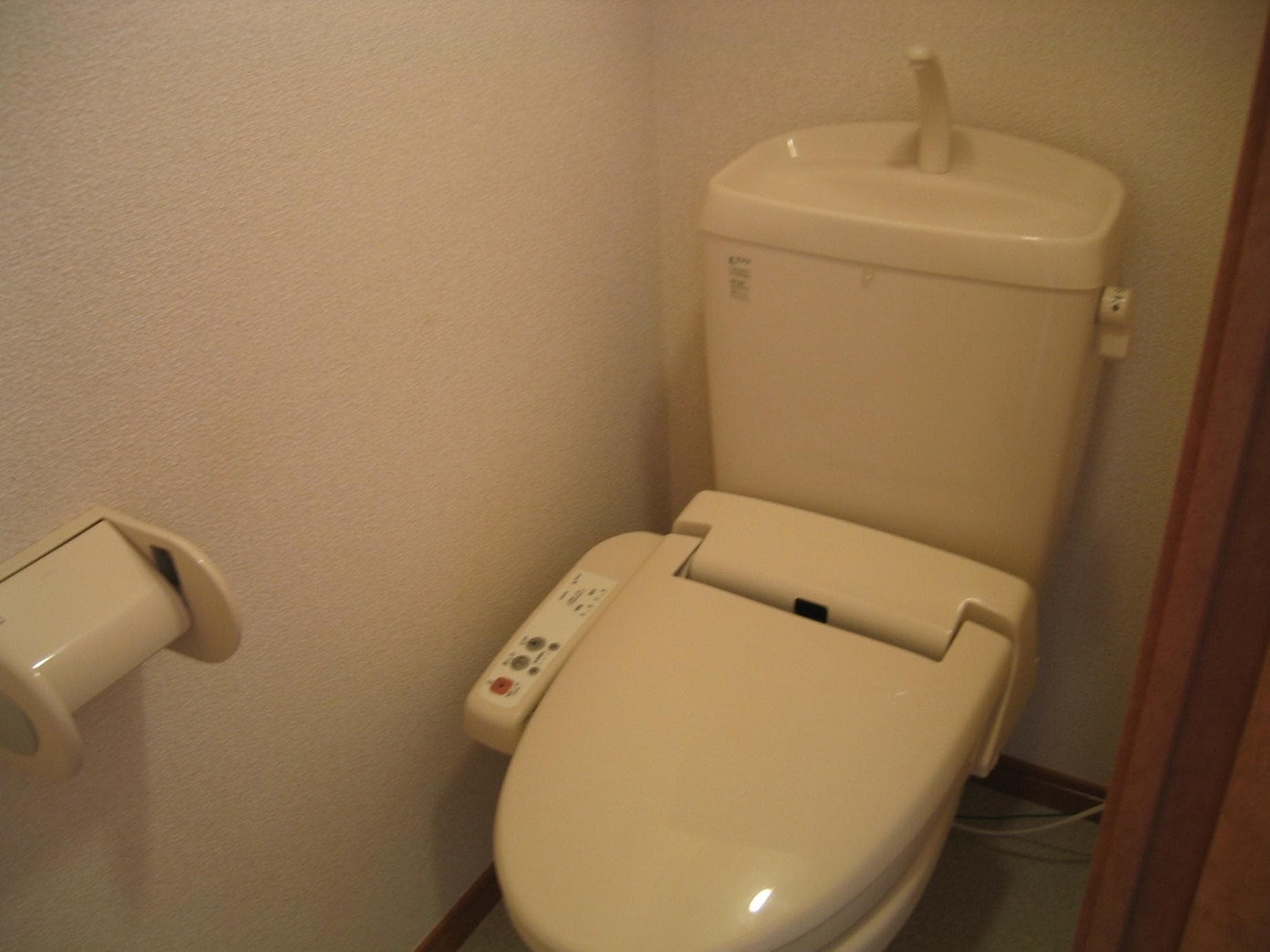 Room image 12