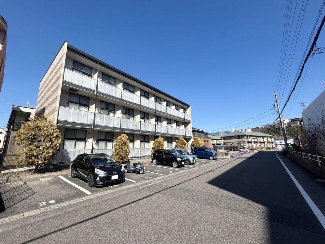 Main exterior of leopalace LOTUS A