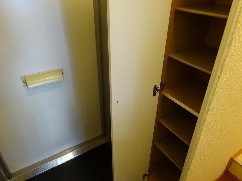 Room image 13
