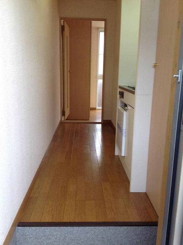 Room image 10