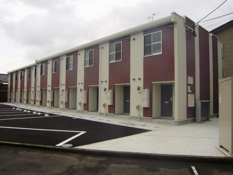 Main exterior of LEONEXT Kanoya TYS