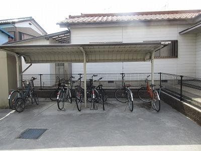 Room image 11