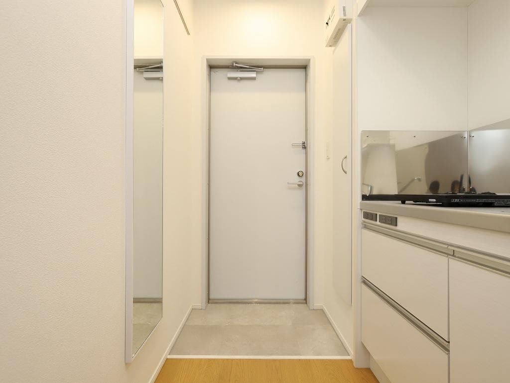 Room image 15