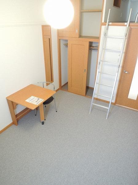 Preview interior of leopalace Maruyama