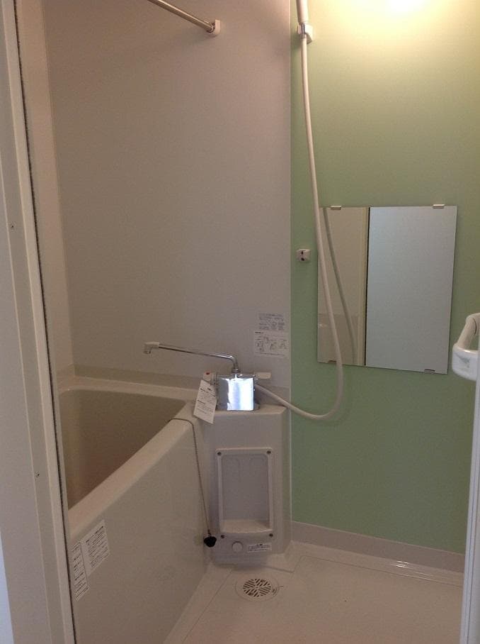 Room image 15