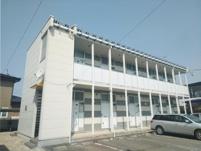 Main exterior of leopalace Oasis