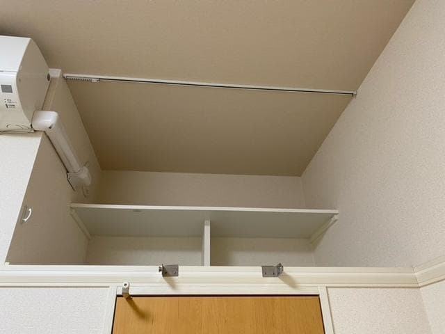 Room image 14