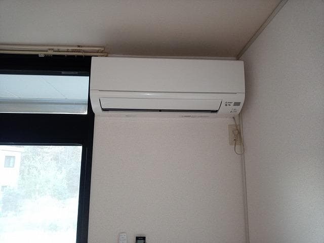 Room image 13