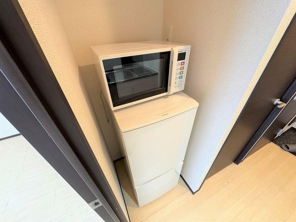 Room image 11