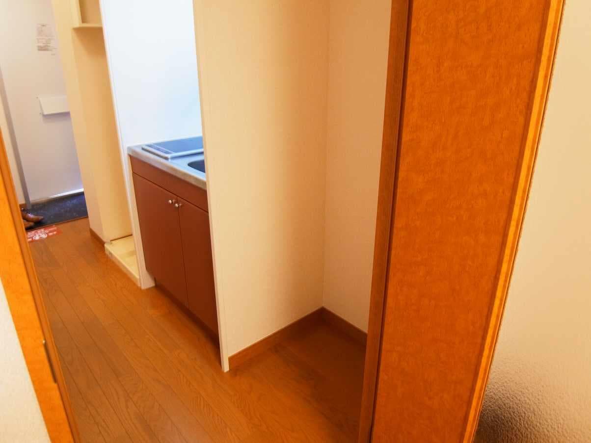 Room image 12