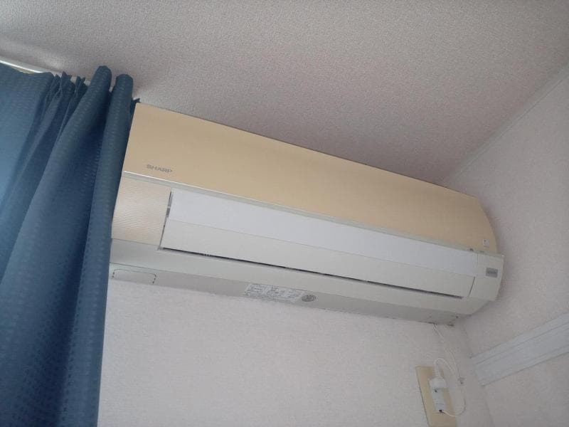 Room image 11
