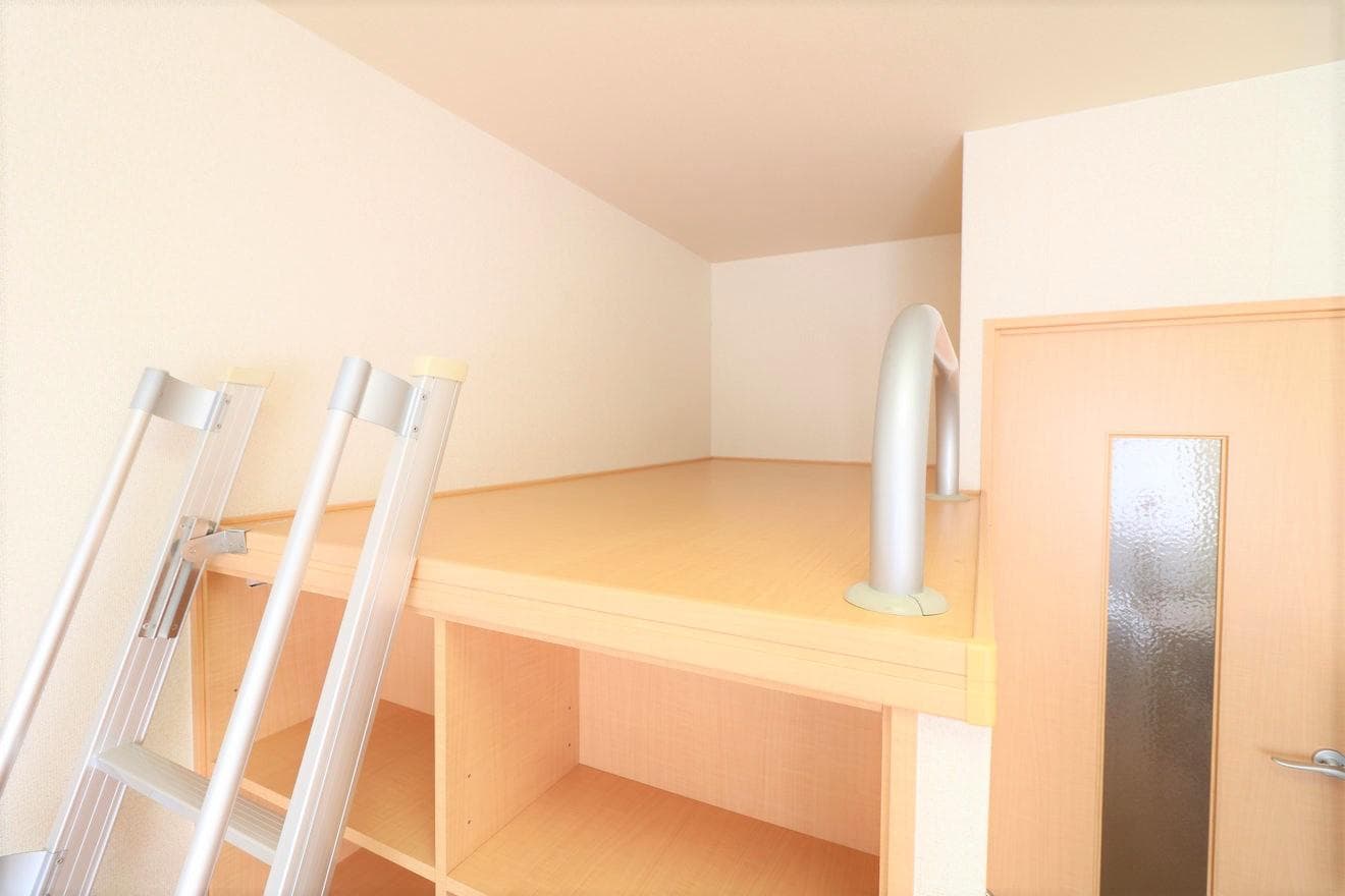 Room image 9