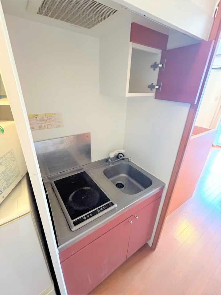 Room image 11