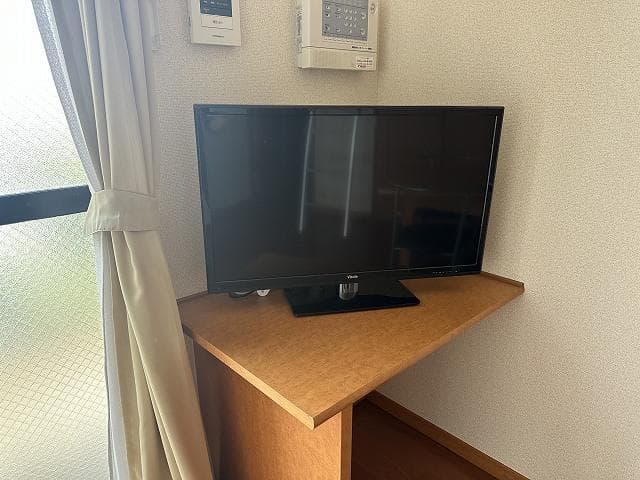 Room image 10