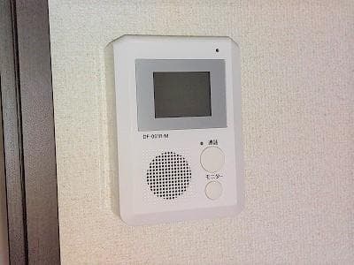 Room image 12