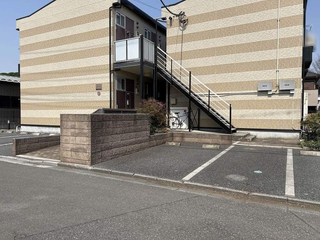 Room image 15