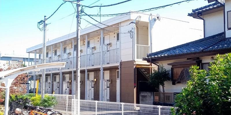 Main exterior of leopalace Maruyama