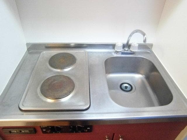 Room image 11