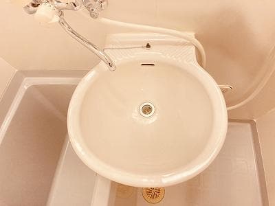 Room image 9