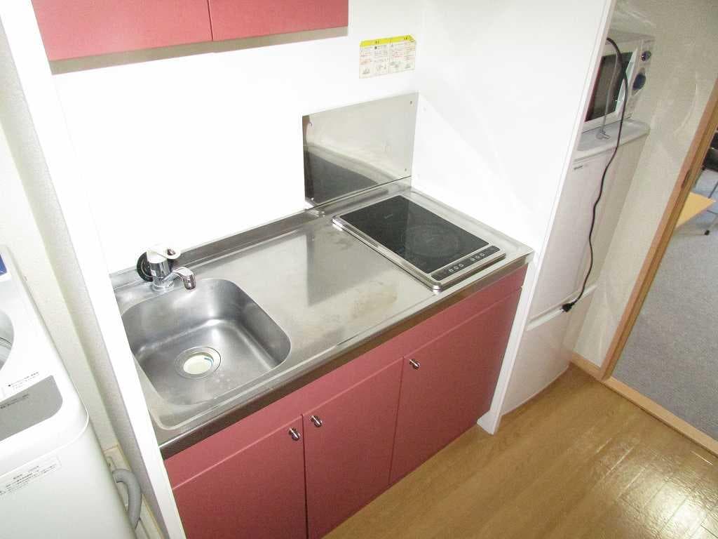 Room image 8