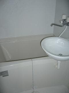 Room image 13