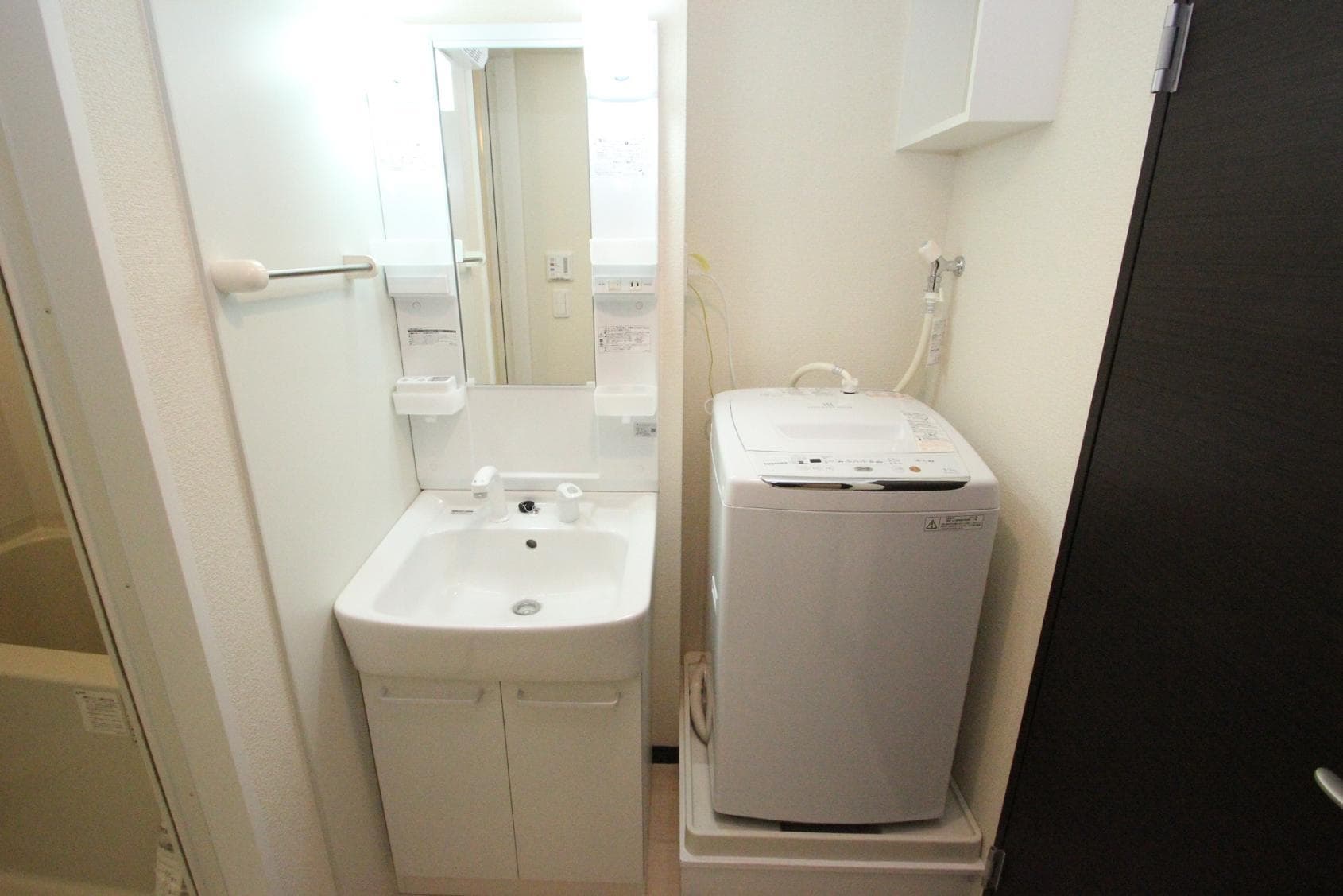 Room image 14